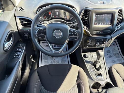 2019 Jeep Cherokee Latitude