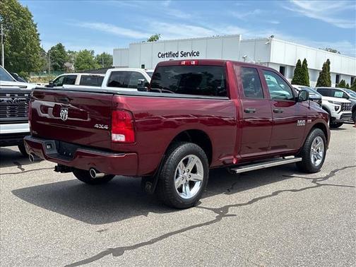 Delmonico Red Pearlcoat 2016 RAM 1500 Tradesman/Express