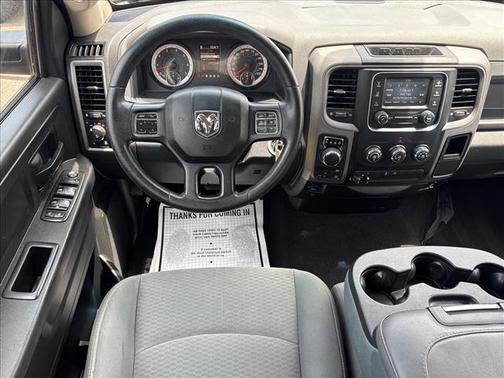 Delmonico Red Pearlcoat 2016 RAM 1500 Tradesman/Express