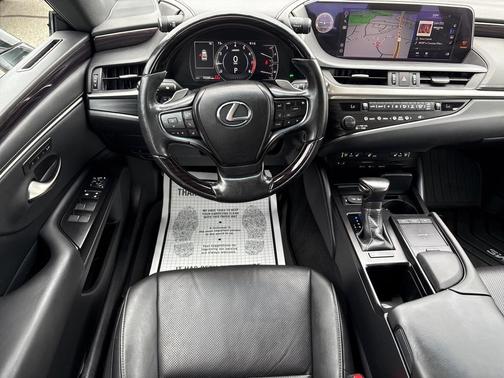 2020 Lexus ES 350 Base