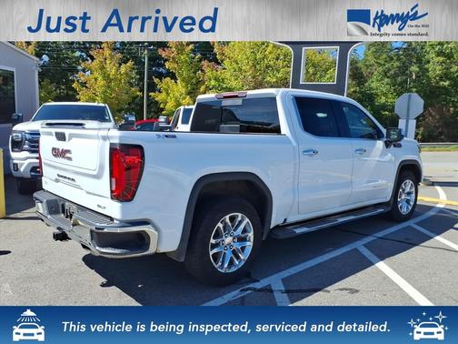 2022 GMC Sierra 1500 SLT
