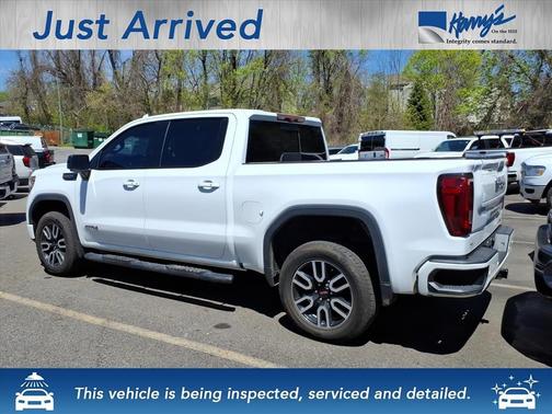 Summit White 2021 GMC Sierra 1500 AT4