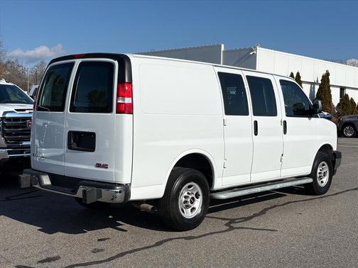 2024 GMC Savana 2500 Work Van