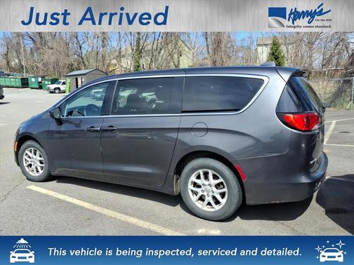 2017 Chrysler Pacifica Touring