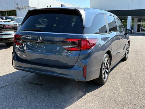 Gray 2025 Honda Odyssey EX-L