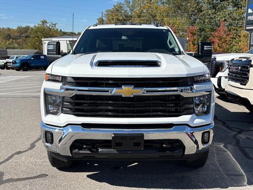 2024 Chevrolet Silverado 2500 LT
