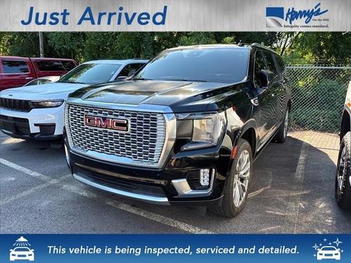 Onyx Black 2024 GMC Yukon XL Denali