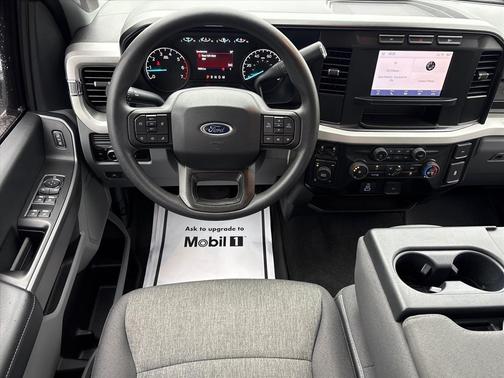 Oxford White 2024 Ford F-250 XL