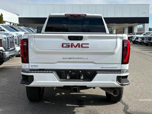 2025 GMC Sierra 2500 Denali
