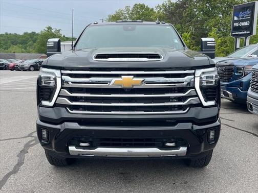 2025 Chevrolet Silverado 2500 High Country