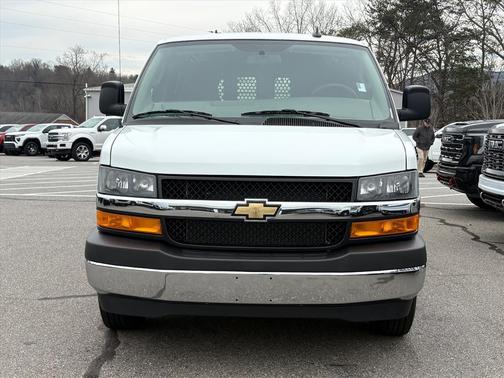 2024 Chevrolet Express 2500 RWD 2500 Regular Wheelbase WT