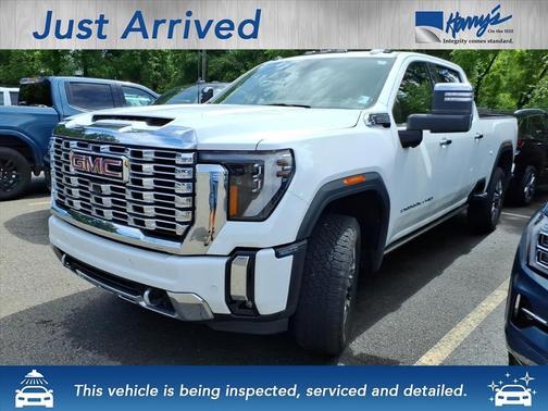Summit White 2025 GMC Sierra 2500 Denali