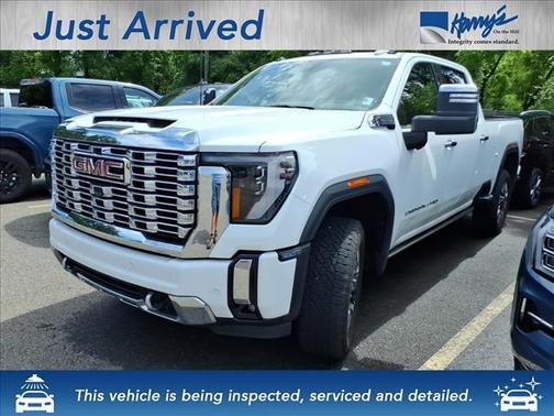 Summit White 2025 GMC Sierra 2500 Denali