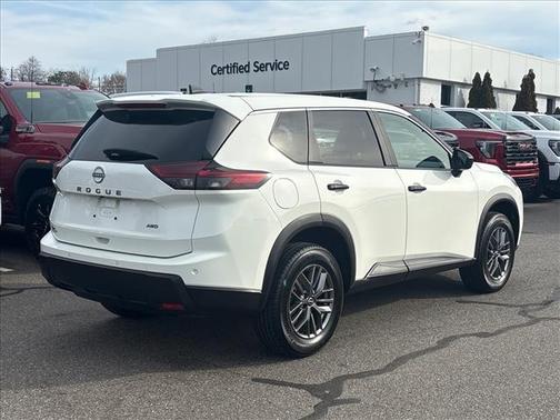 2024 Nissan Rogue S