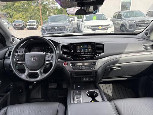 Platinum White Pearl 2024 Honda Ridgeline RTL