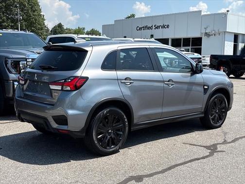 2023 Mitsubishi Outlander Sport 2.0 LE