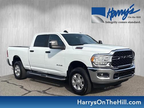 Bright White Clearcoat 2024 RAM 2500 Big Horn