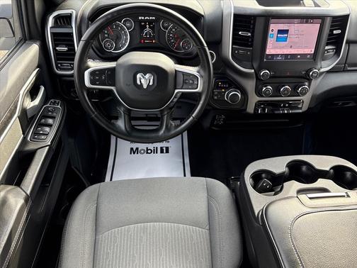 Bright White Clearcoat 2024 RAM 2500 Big Horn