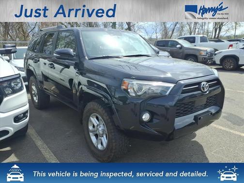 Midnight Black Metallic 2020 Toyota 4Runner SR5 Premium