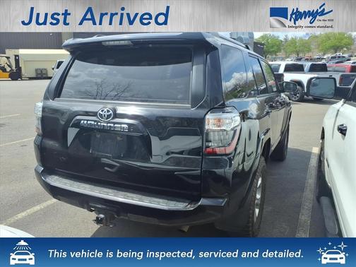 Midnight Black Metallic 2020 Toyota 4Runner SR5 Premium