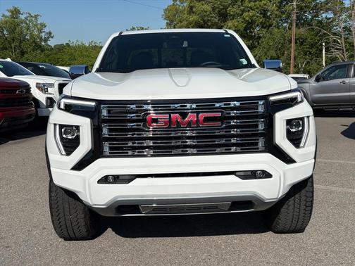 Summit White 2025 GMC Canyon Denali