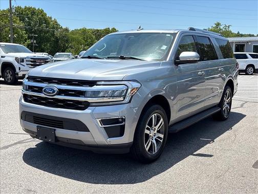Iconic Silver Metallic 2024 Ford Expedition Max Limited