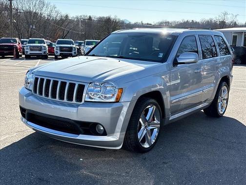 2006 Jeep Grand Cherokee SRT8