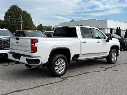2025 Chevrolet Silverado 2500 High Country