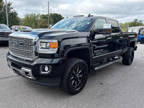 2019 GMC Sierra 2500 Denali