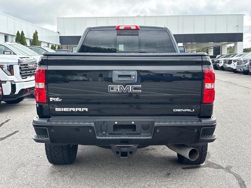 2019 GMC Sierra 2500 Denali