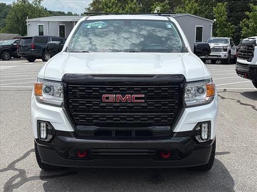 Summit White 2022 GMC Canyon AT4