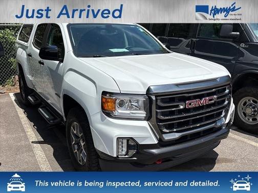 Summit White 2022 GMC Canyon AT4