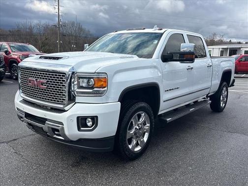 2017 GMC Sierra 2500 Denali