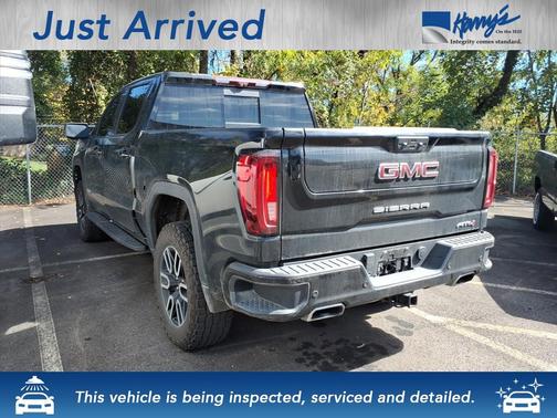 2022 GMC Sierra 1500 AT4