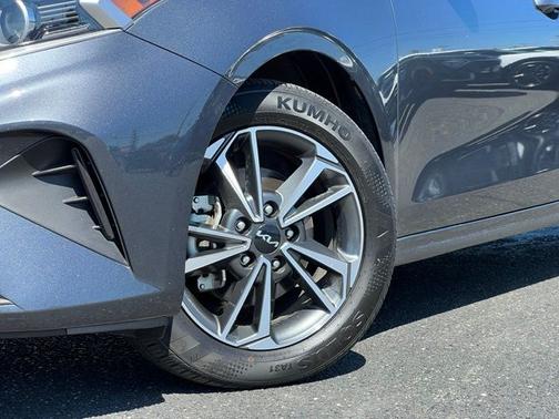 Gray 2023 Kia Forte LXS
