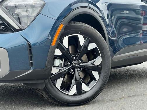 Blue 2023 Kia Sportage Plug-In Hybrid X-Line