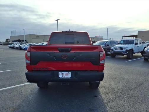 2024 Nissan Titan PRO-4X