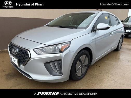 2022 Hyundai IONIQ Hybrid SE