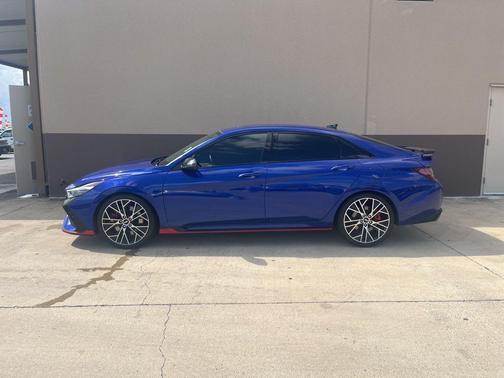 2022 Hyundai ELANTRA N Base