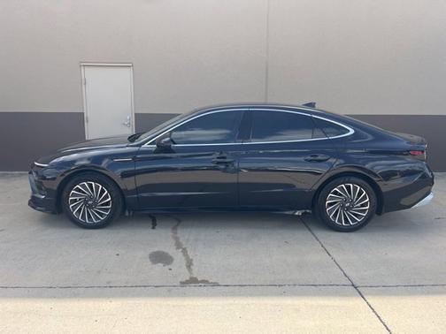 2024 Hyundai SONATA Hybrid SEL
