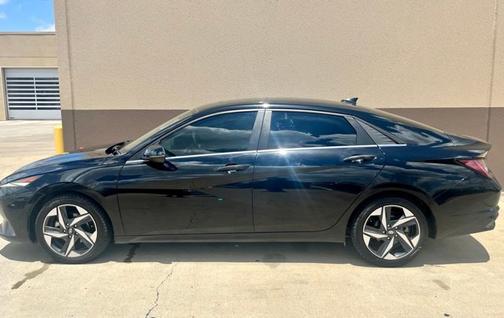 2021 Hyundai ELANTRA HEV Limited