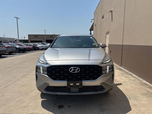 2022 Hyundai SANTA FE SE