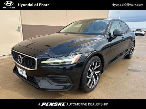 2020 Volvo S60 T5 Momentum