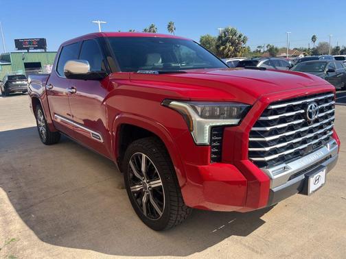2023 Toyota Tundra Hybrid Capstone