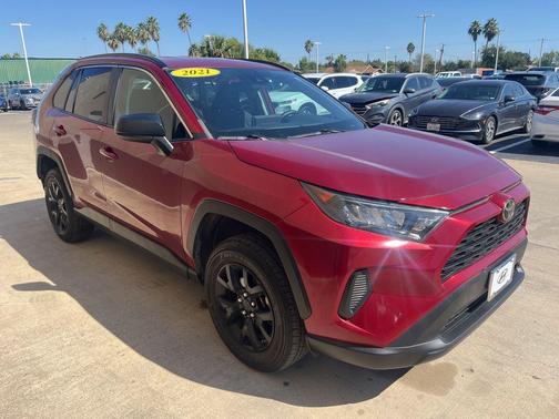 2021 Toyota RAV4 LE