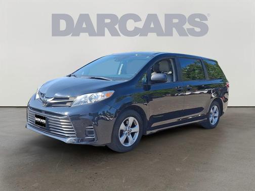 2020 Toyota Sienna SE