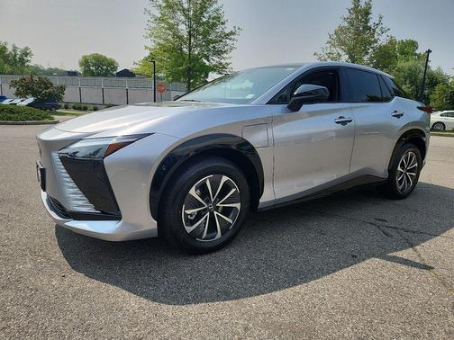 2024 Lexus RZ 450e Premium