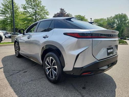 2024 Lexus RZ 450e Premium