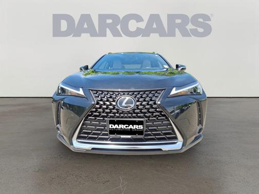 Caviar 2023 Lexus UX 250h Base