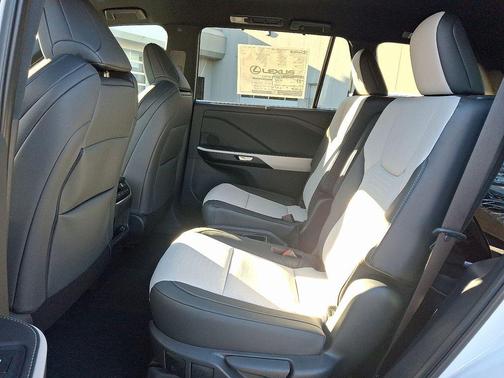 2025 Lexus TX 500h F SPORT Premium